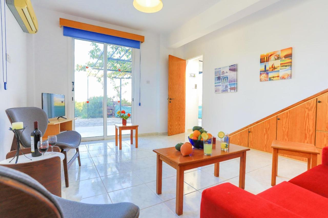 Aphrodite Finiki Villa *